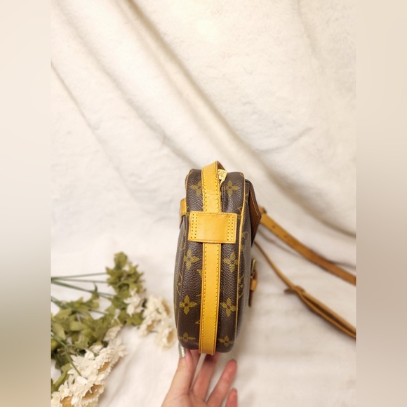 Authentic Louis Vuitton Jeune Fille MM crossbody shoulder bag - Picture 10 of 16